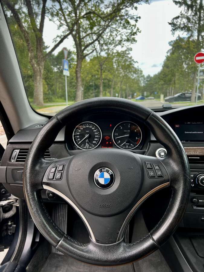 BMW 335, 3.0 l., coupe