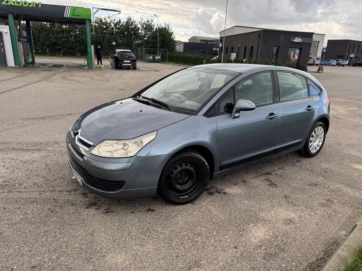 Citroen C4, 1.6 l., Хэтчбек
