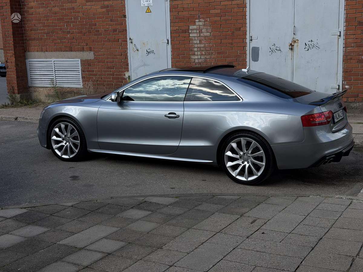 Audi S5, 4.2 l., coupe