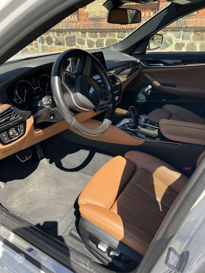 BMW 530 - 11