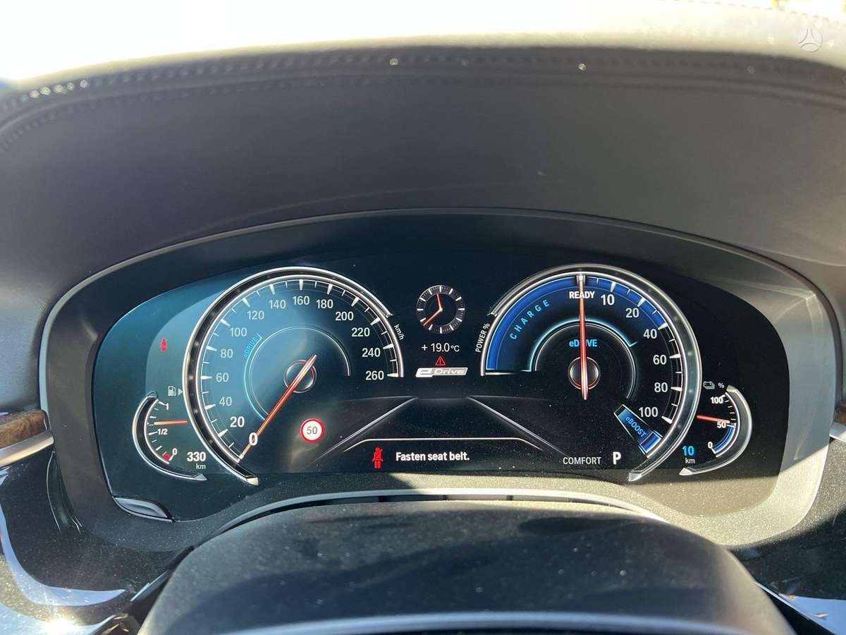 BMW 530 - 12