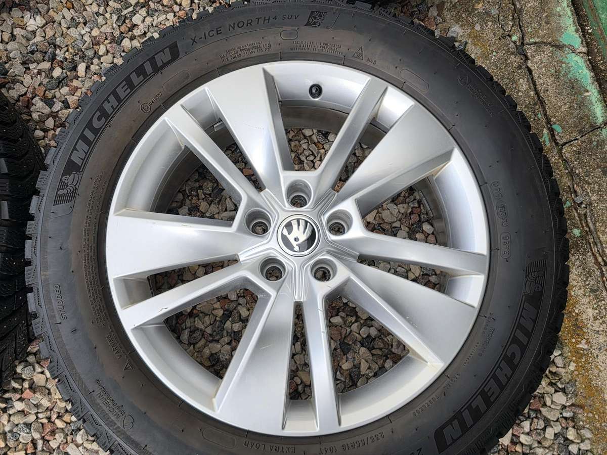 Skoda 565601025G, легкосплавные , R18