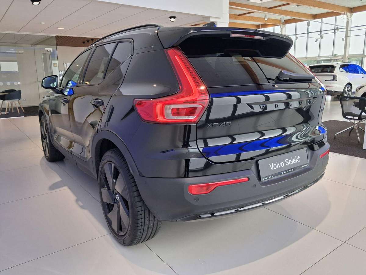 Volvo XC40 - 2