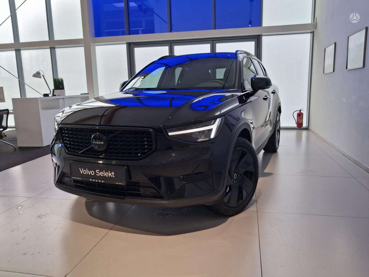 Volvo XC40 - 1