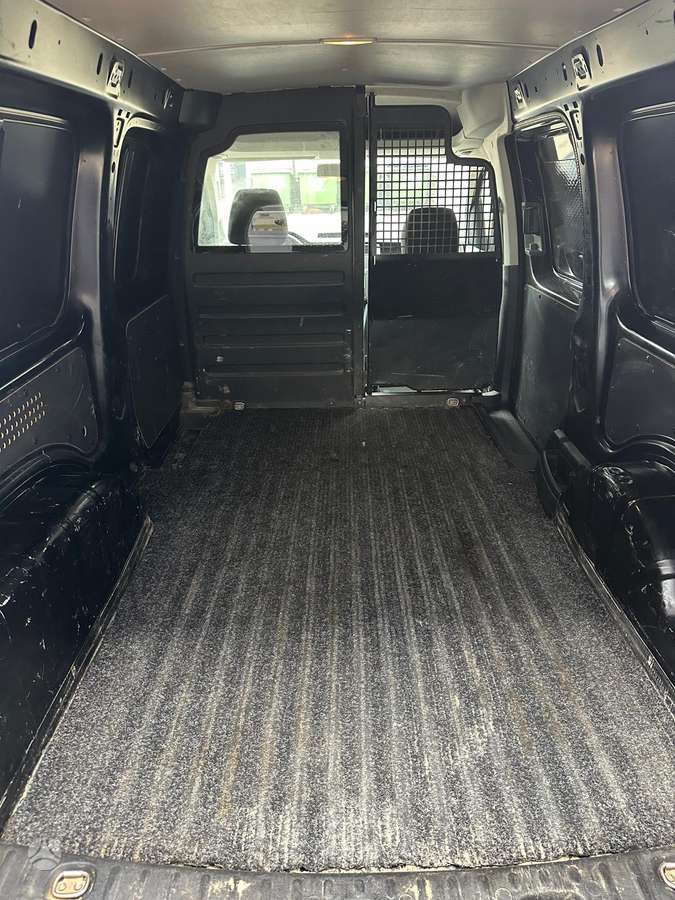 Volkswagen Caddy Maxi - 7