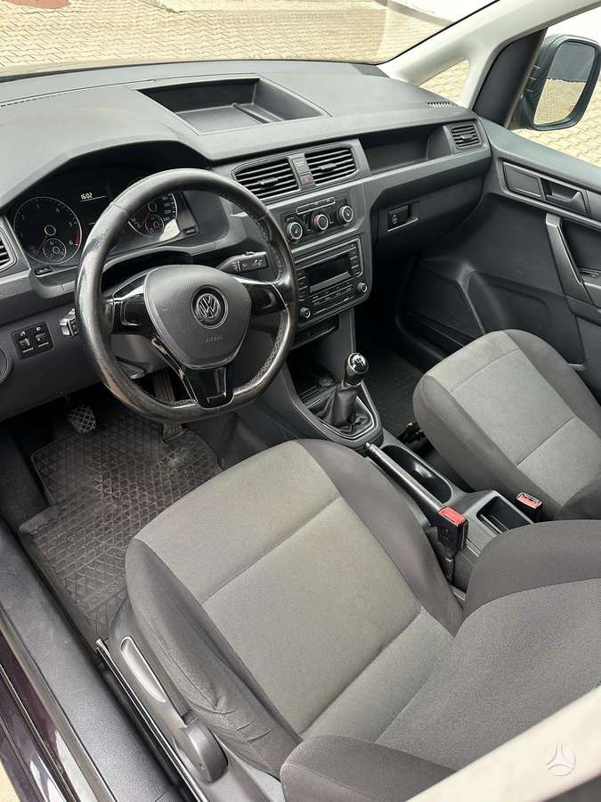 Volkswagen Caddy Maxi - 5