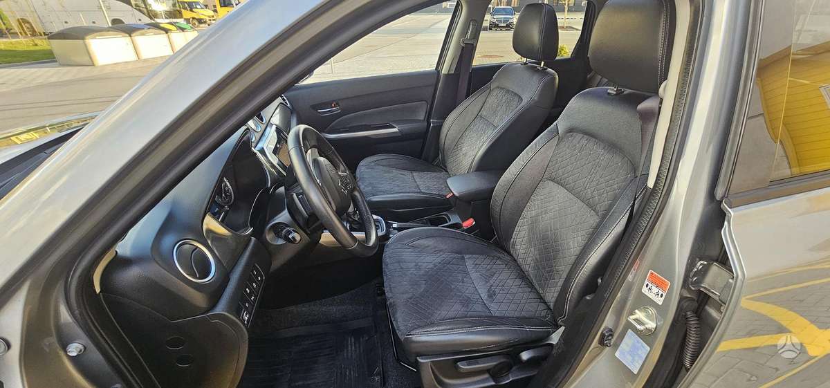 Suzuki Vitara - 11