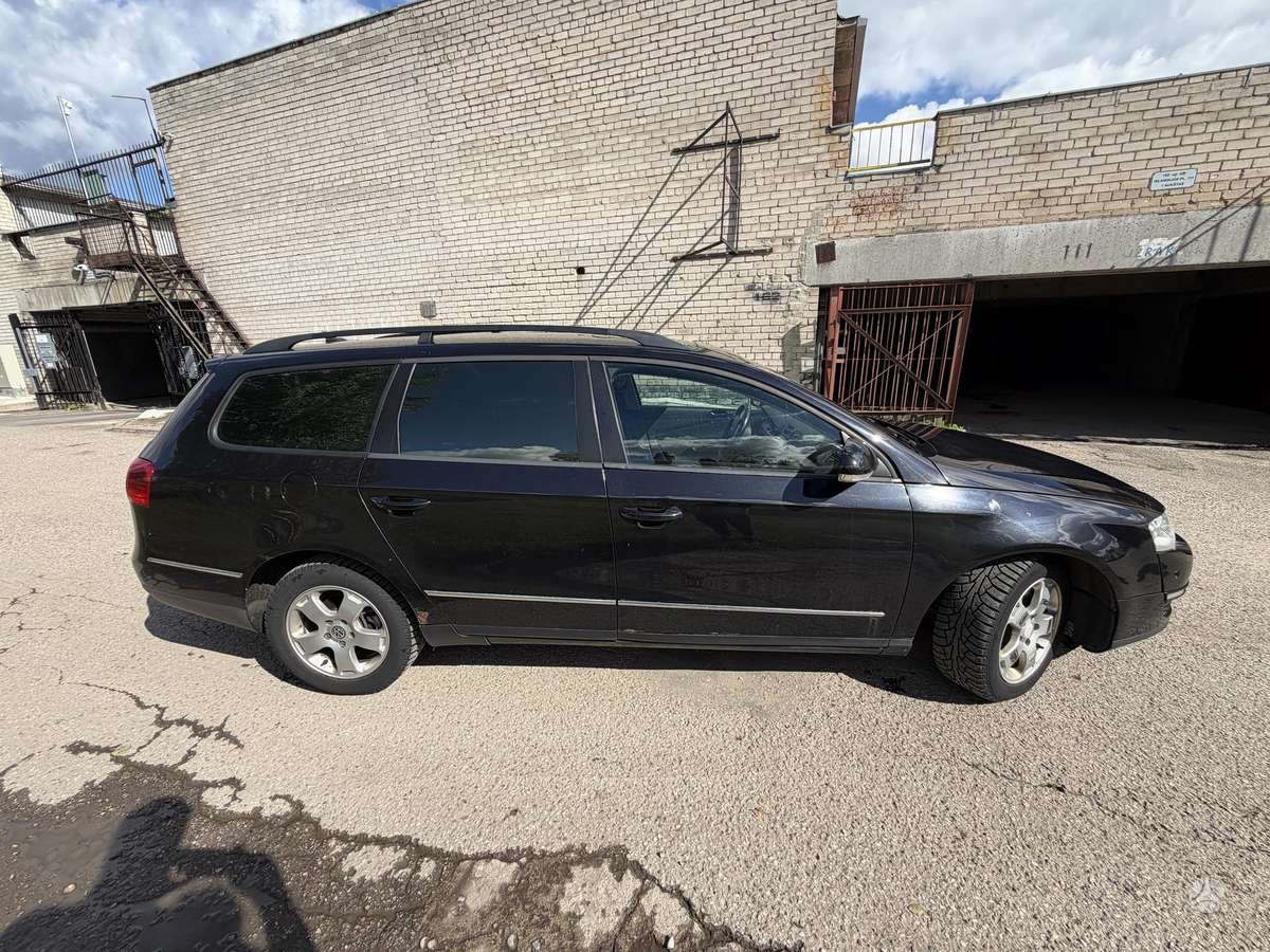 Volkswagen Passat - 3