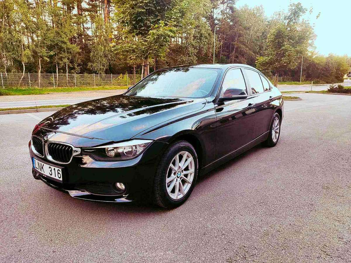BMW 316, 1.6 l., Седан