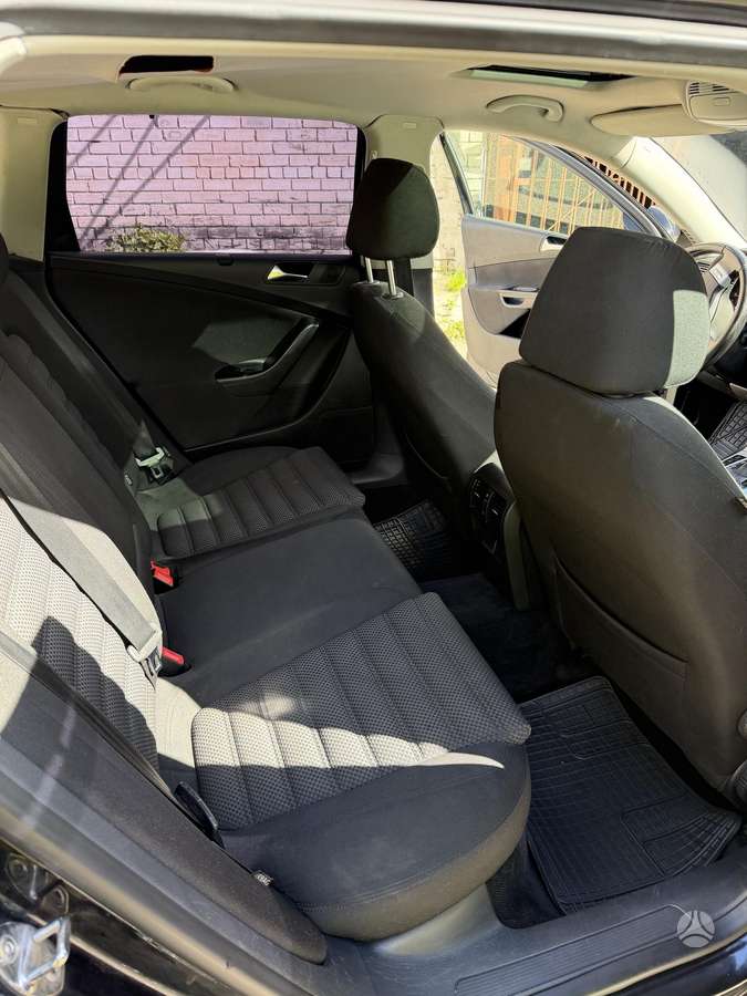 Volkswagen Passat - 10