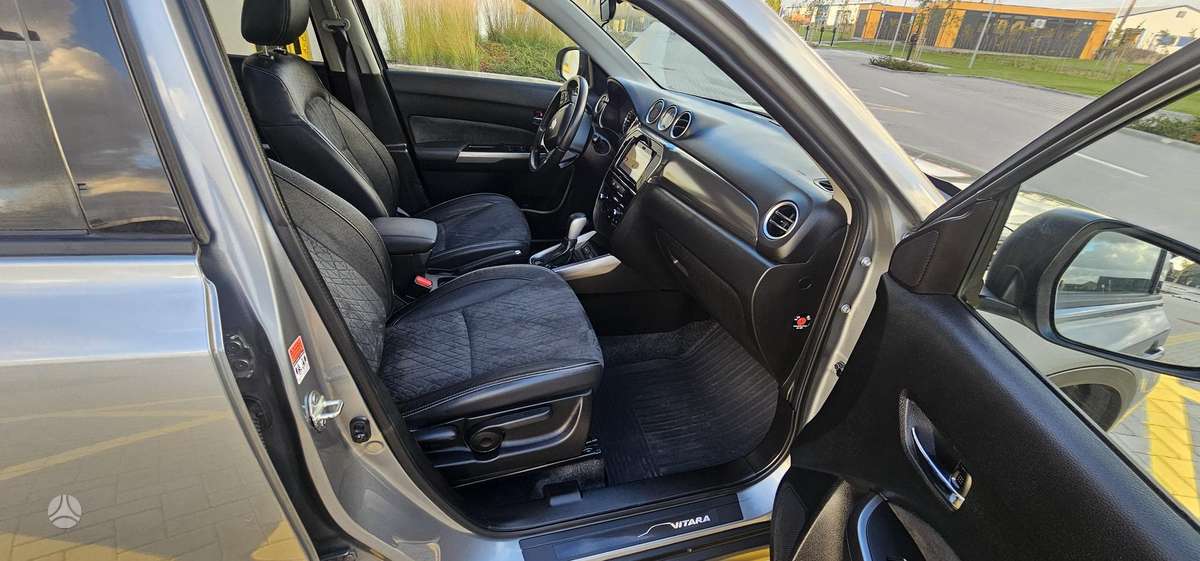 Suzuki Vitara - 12
