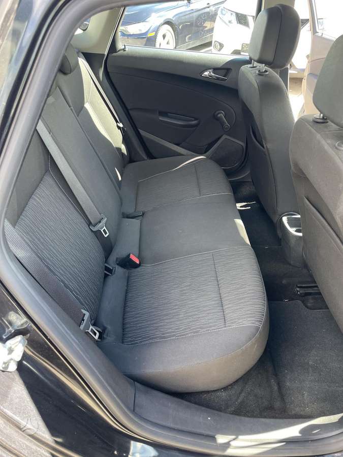 Opel Astra, 1.4 l., Хэтчбек