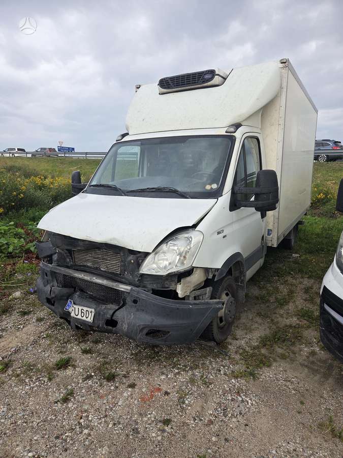 Iveco Daily, 3.0 l., cargo van