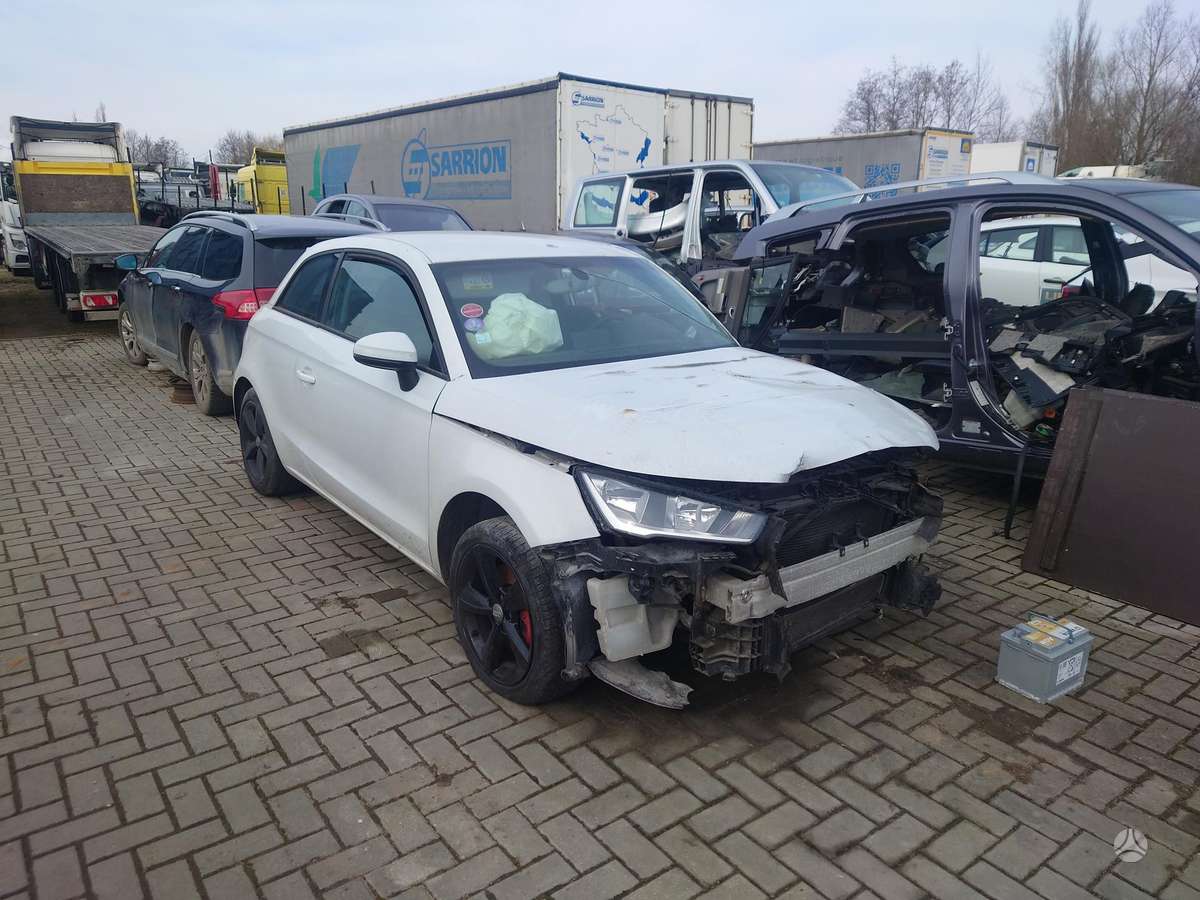 Audi A1 dalimis