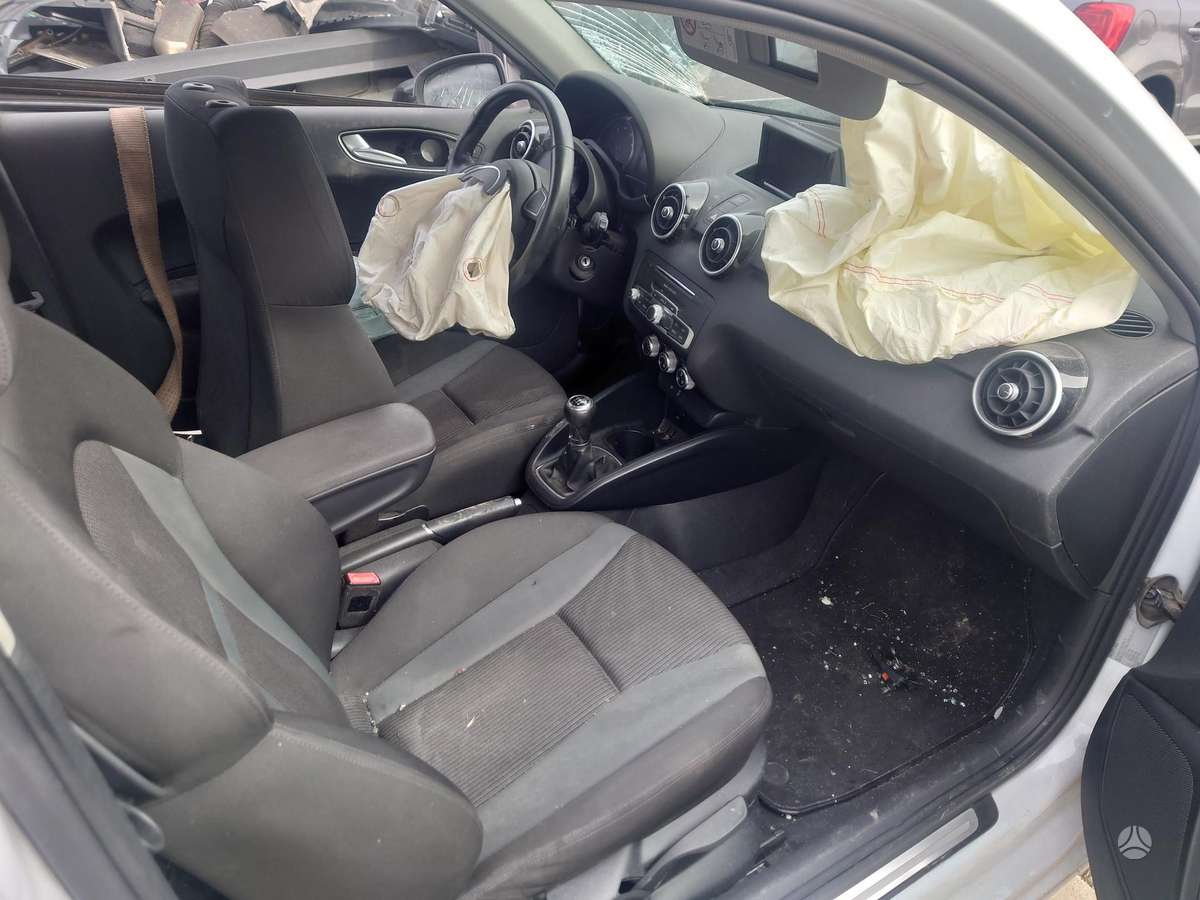 Audi A1 по частям