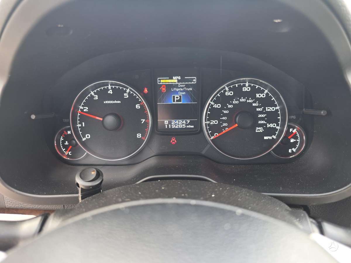Subaru Legacy, 2.5 l., Седан