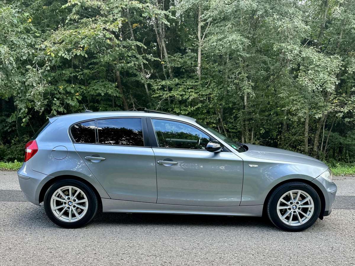 BMW 120, 2.0 l., Хэтчбек