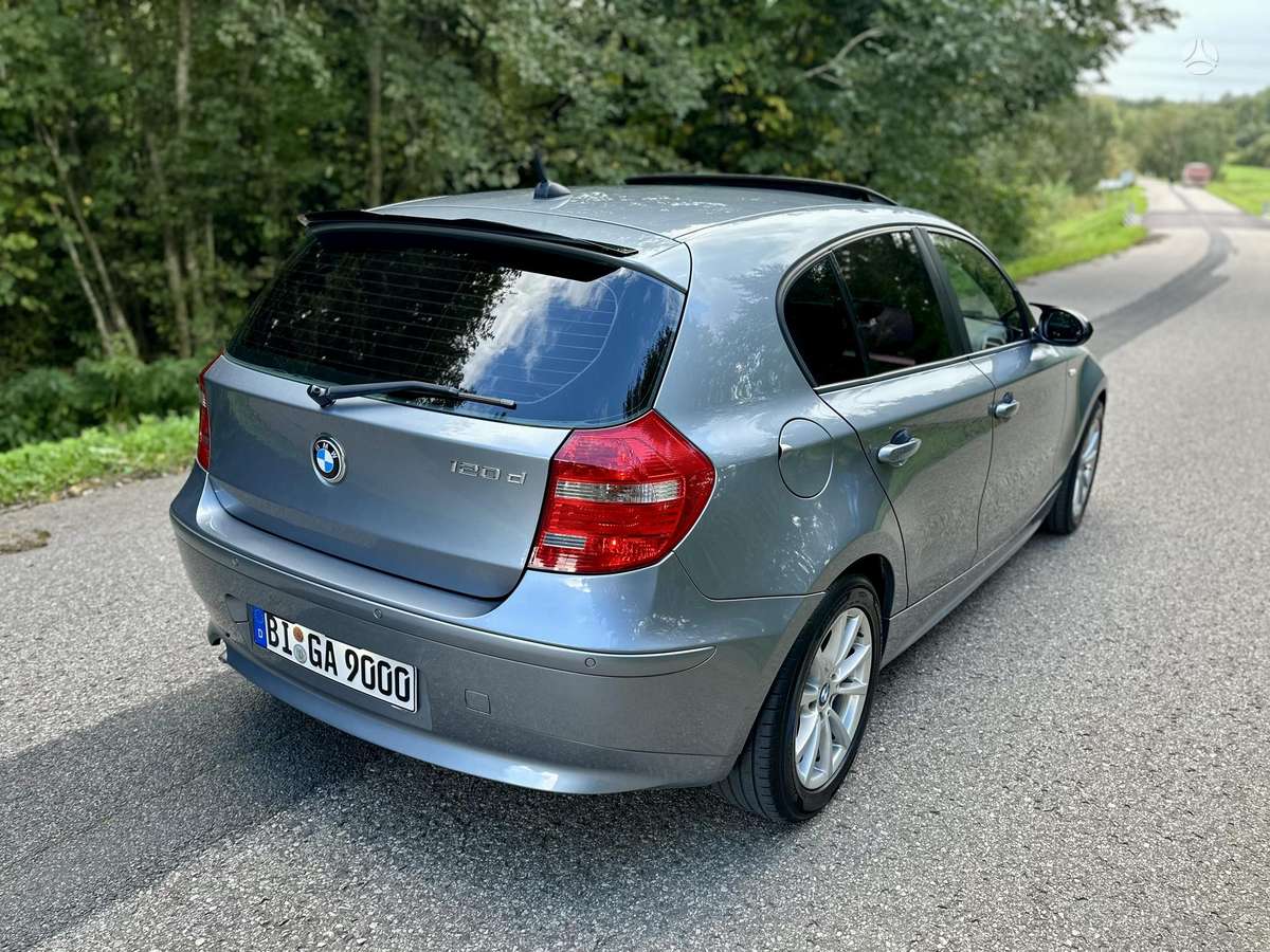 BMW 120, 2.0 l., Хэтчбек