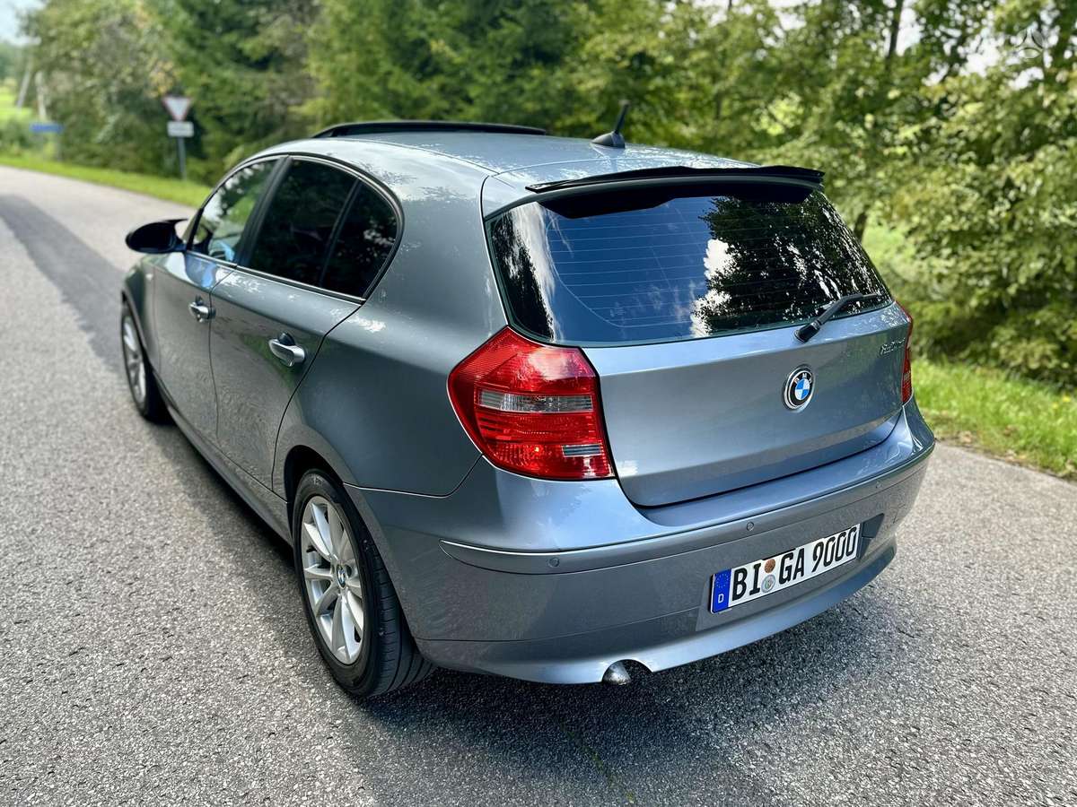 BMW 120, 2.0 l., Хэтчбек