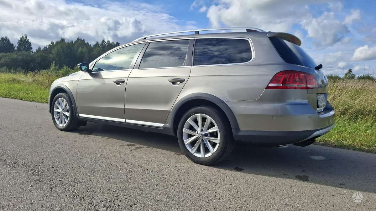 Volkswagen Passat Alltrack - 4