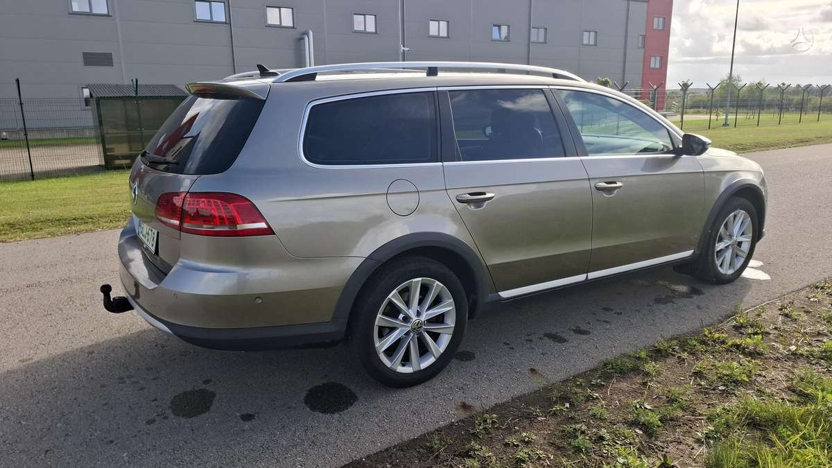 Volkswagen Passat Alltrack - 7