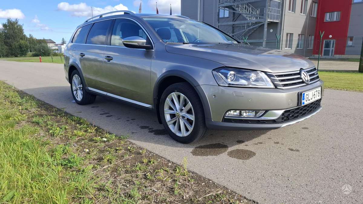 Volkswagen Passat Alltrack - 9