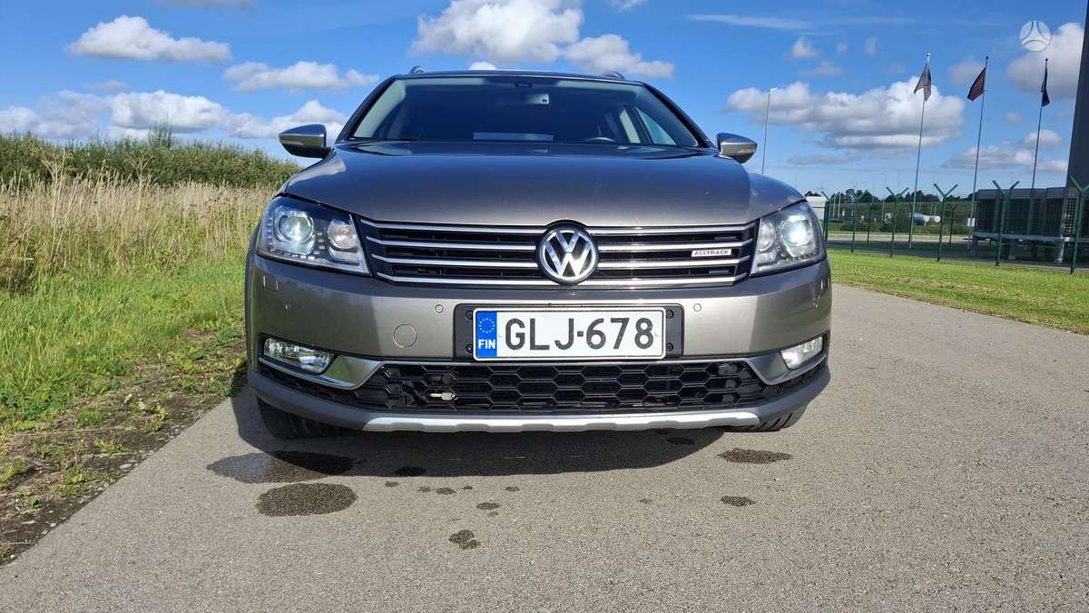 Volkswagen Passat Alltrack - 11