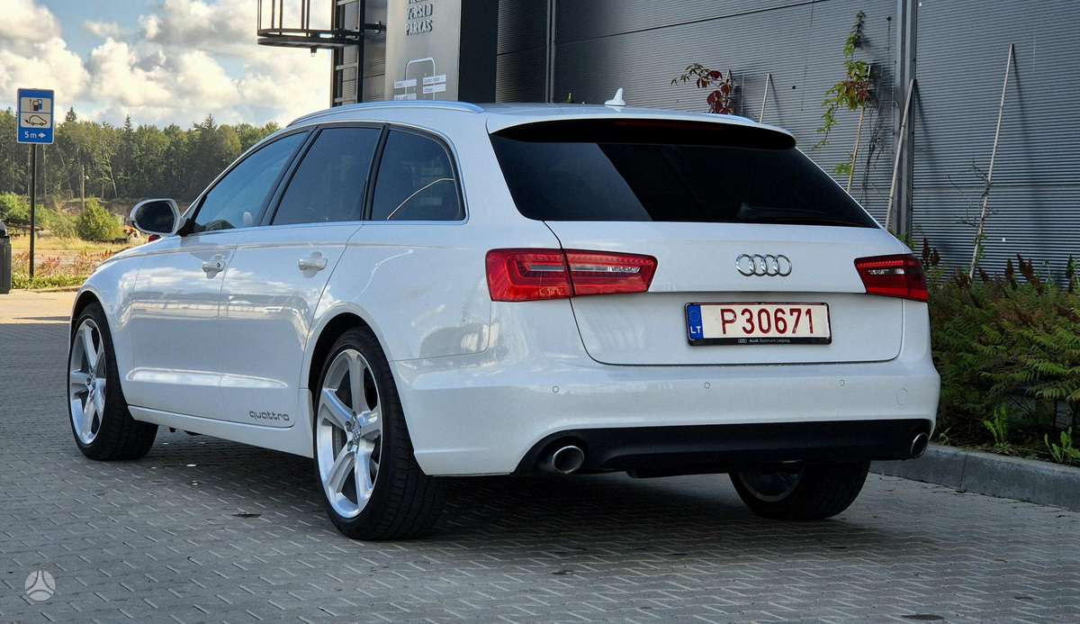 Audi A6, 3.0 l., wagon