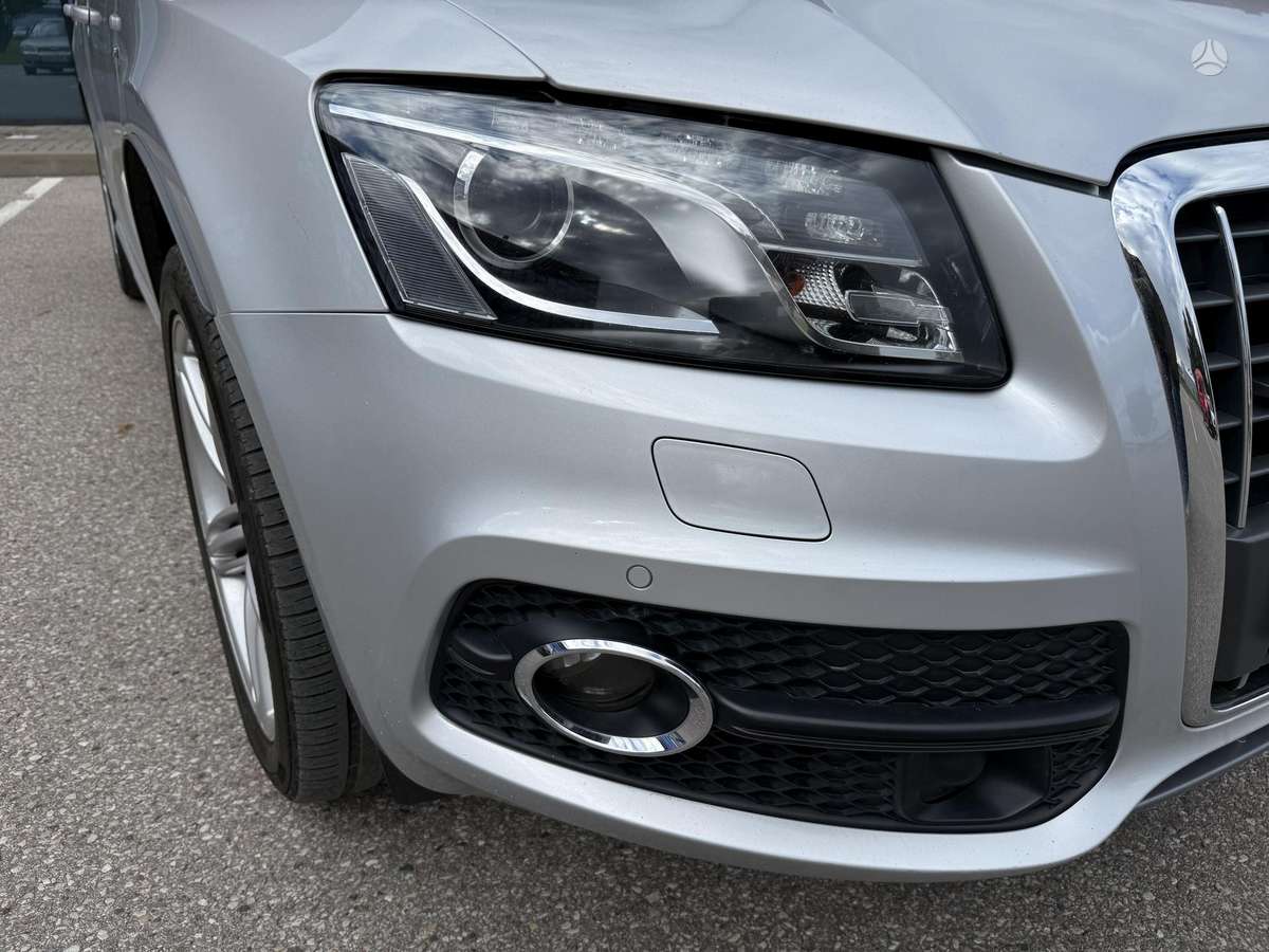 Audi Q5, 2.0 l., Хэтчбек