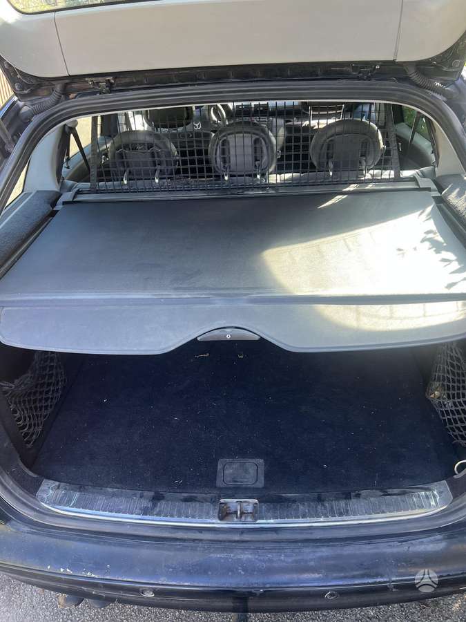 Mercedes-Benz C180 - 3