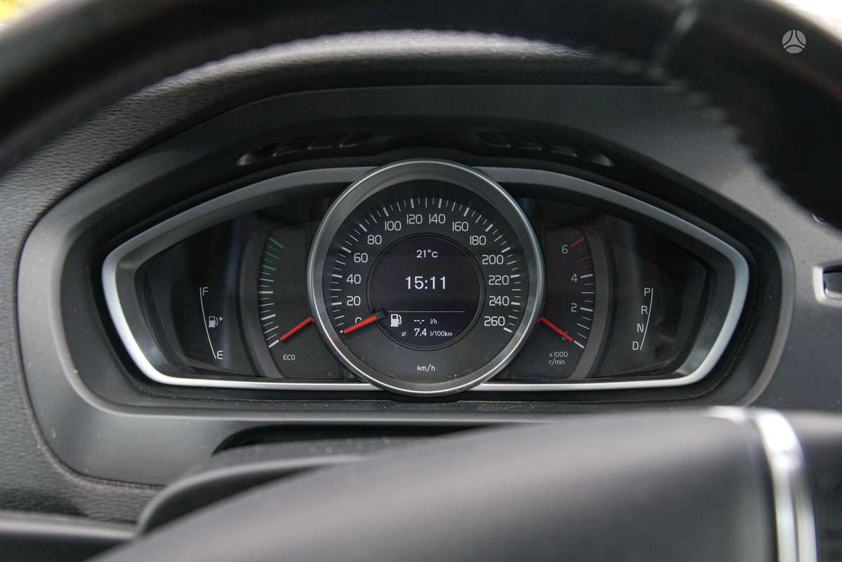 Volvo V40, 2.0 l., hatchback