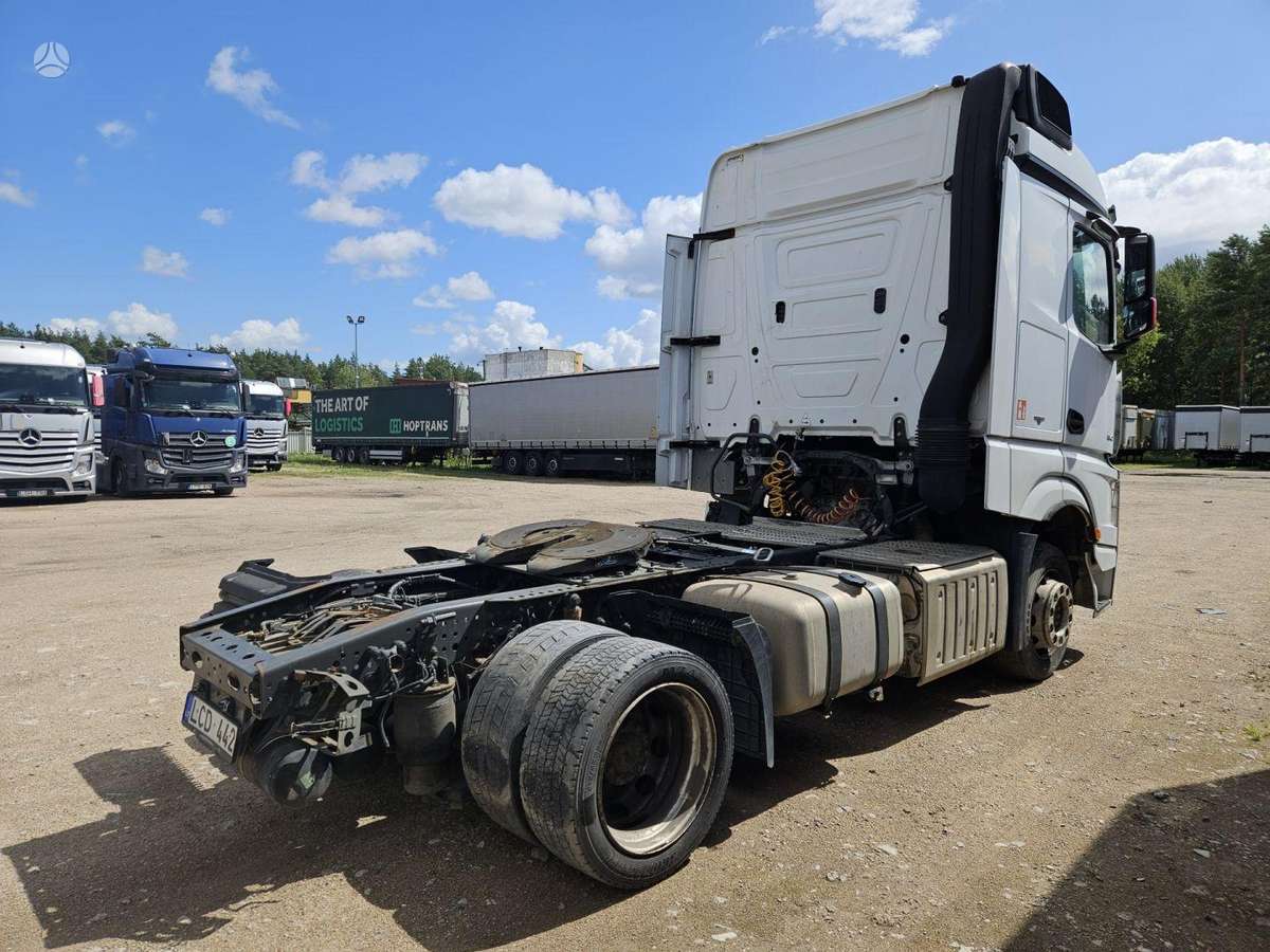Mercedes-Benz ACTROS 1842, double sleeper