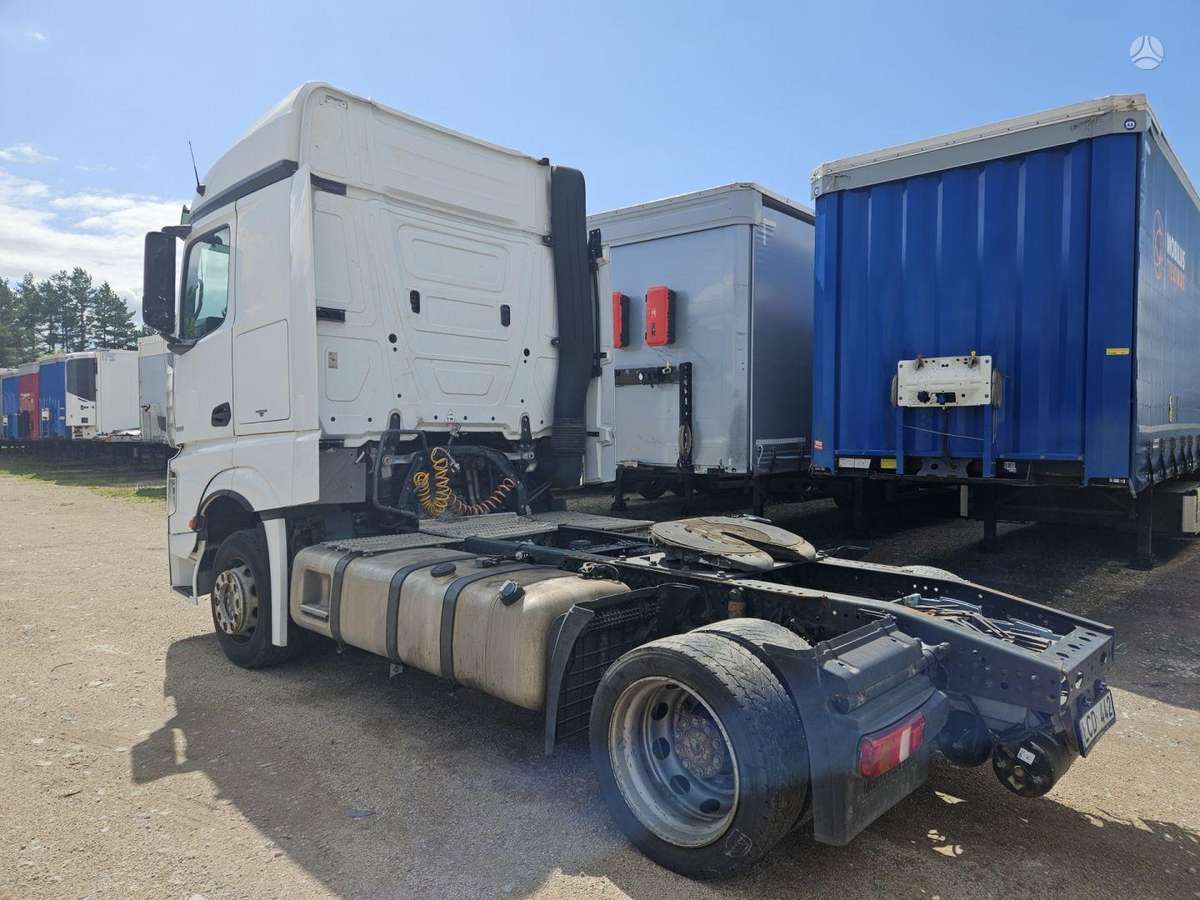 Mercedes-Benz ACTROS 1842, double sleeper