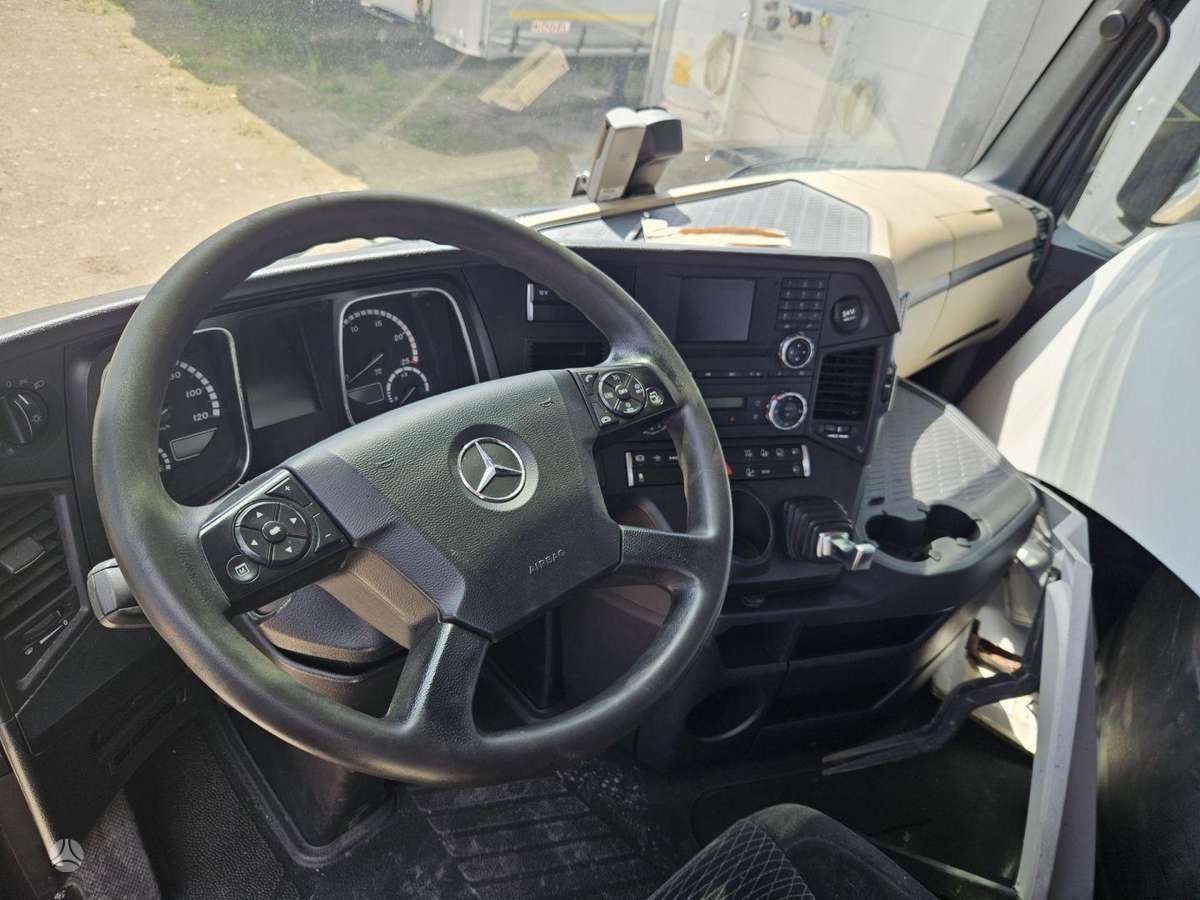 Mercedes-Benz ACTROS 1842, double sleeper