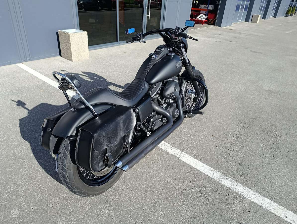 Harley-Davidson Dyna 1690cc, choppers / cruisers / custom