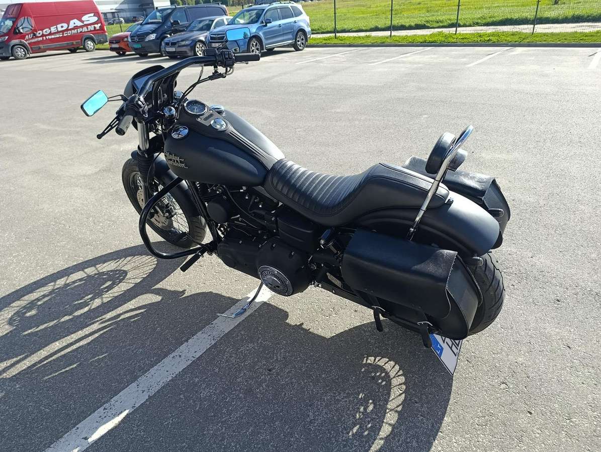 Harley-Davidson Dyna 1690cc, choppers / cruisers / custom