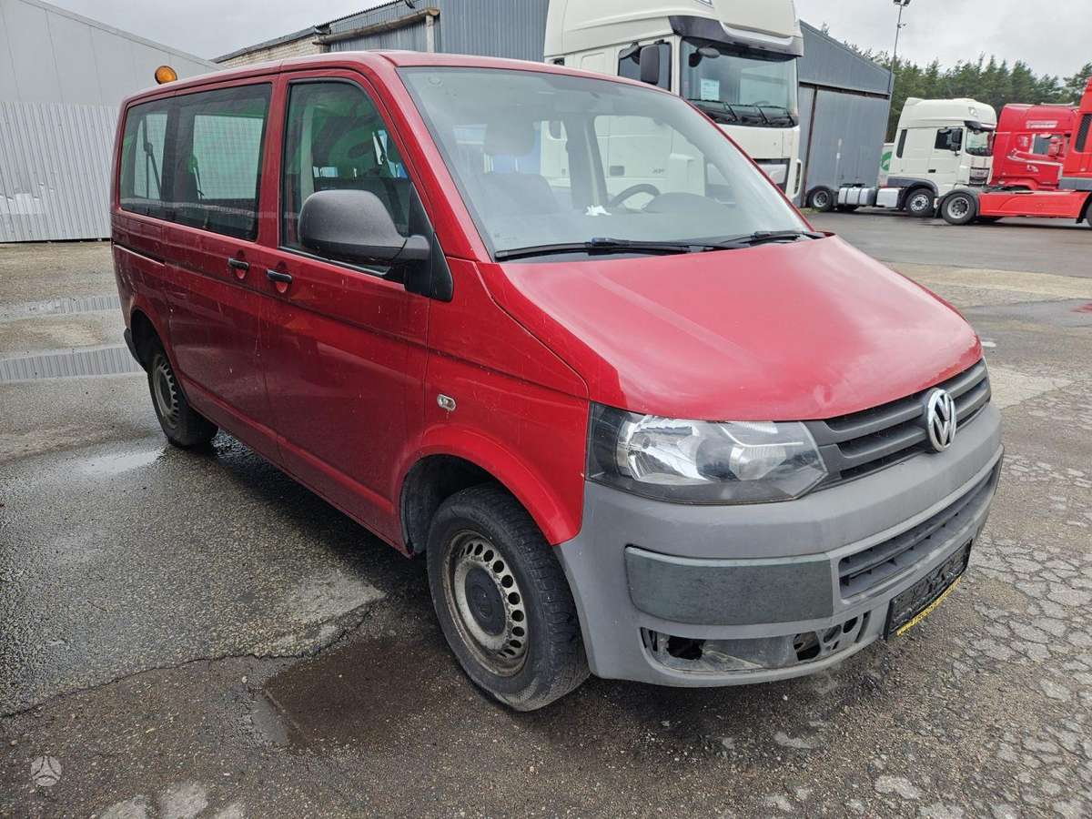 Volkswagen Transporter - 2