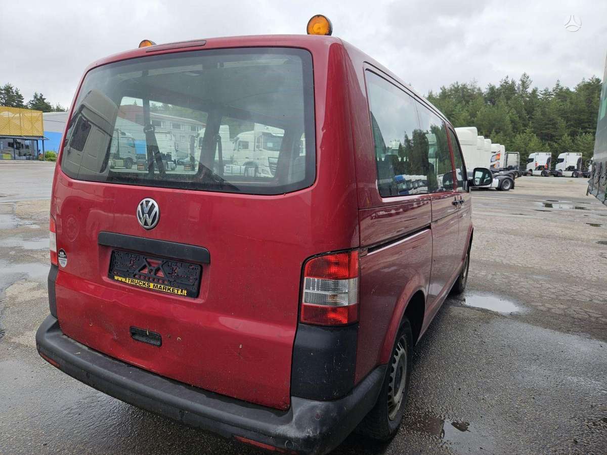 Volkswagen Transporter - 4