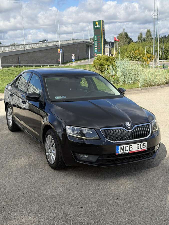 Skoda Octavia, 1.8 l., hatchback