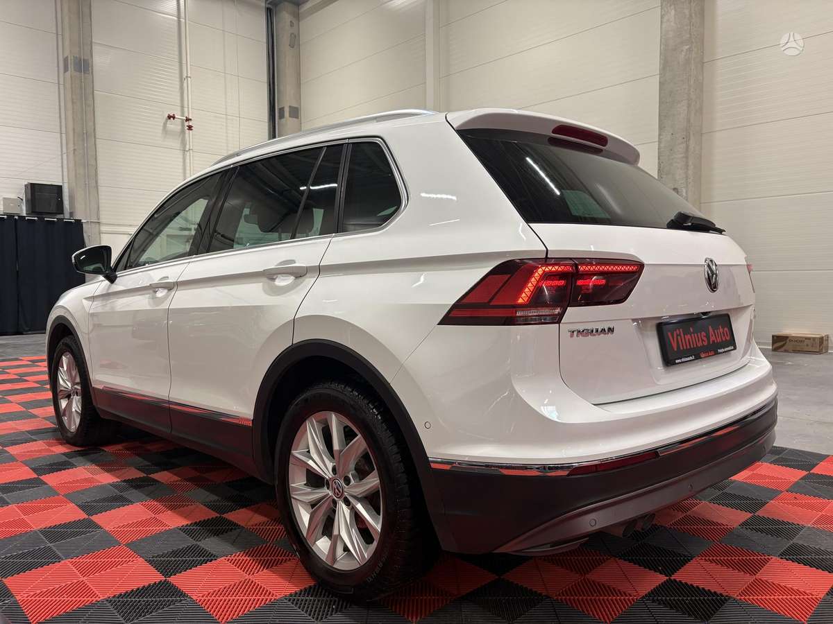 Volkswagen Tiguan - 6