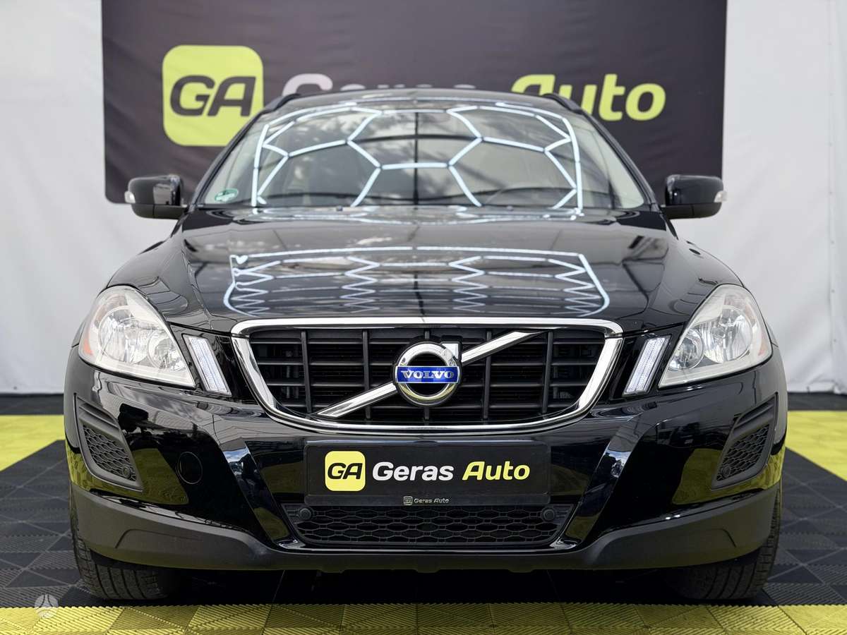 Volvo XC60 - 2