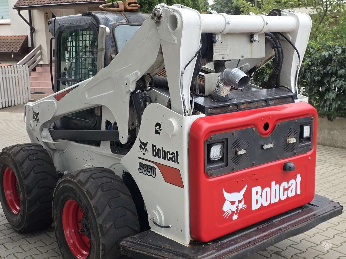 Bobcat S850, mini loaders