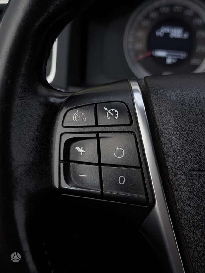 Volvo S60, 2.0 l., Седан