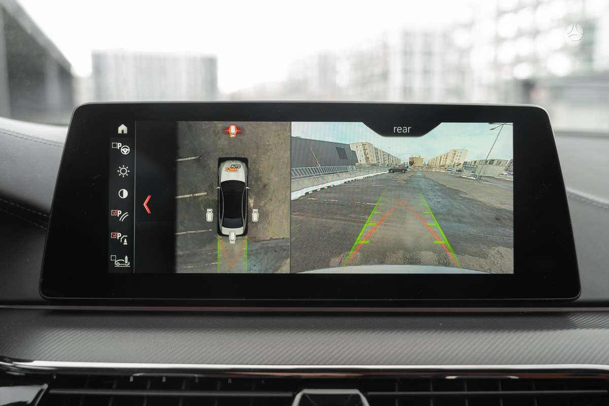 BMW M5, 4.4 l., Седан
