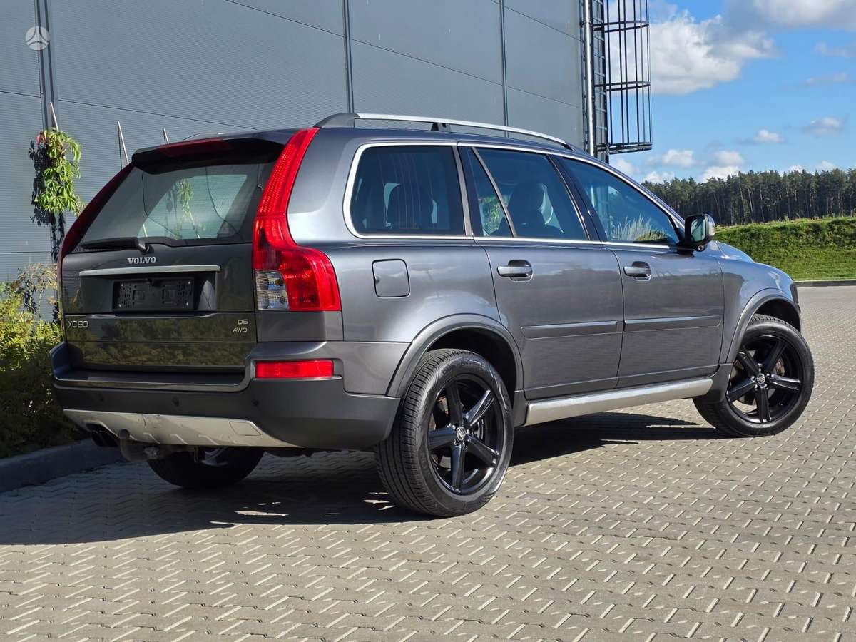 Volvo XC90 - 5