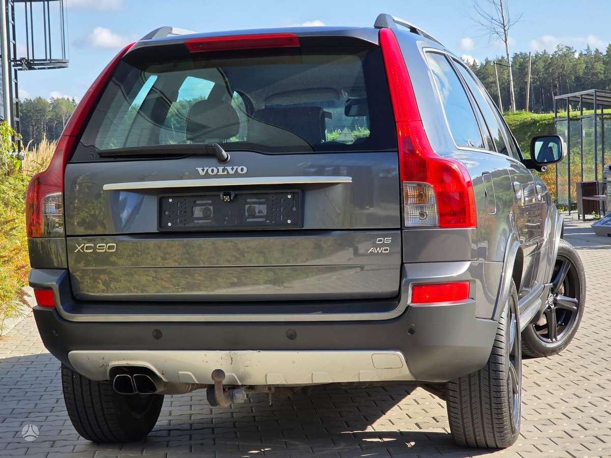 Volvo XC90 - 6