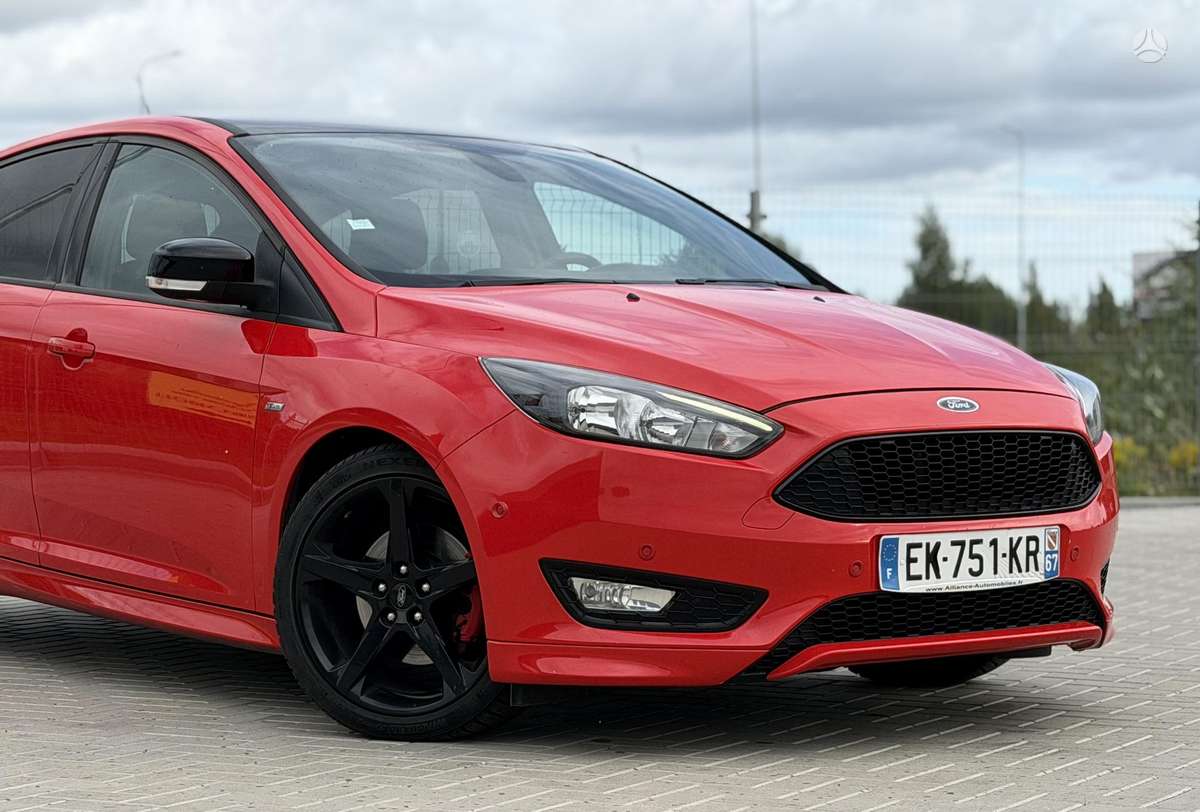 Ford Focus - 11