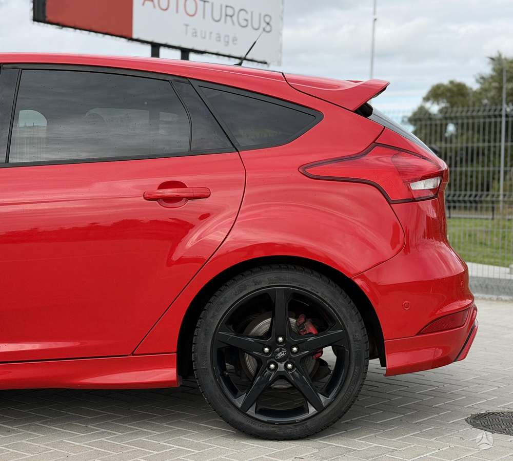 Ford Focus, 2.0 l., hečbekas
