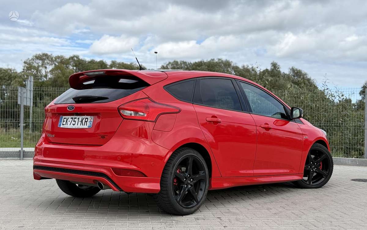Ford Focus, 2.0 l., hečbekas