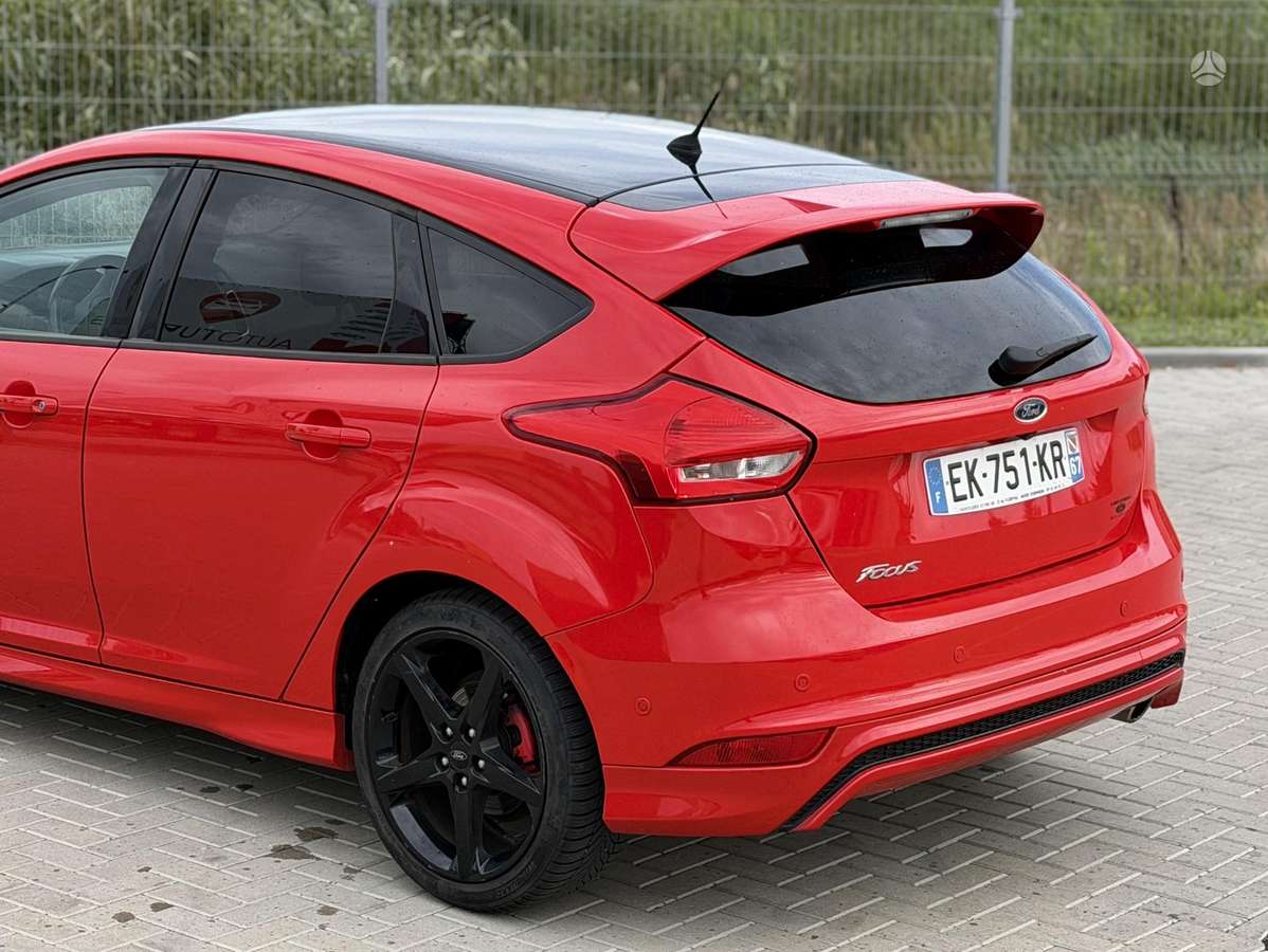 Ford Focus, 2.0 l., hatchback